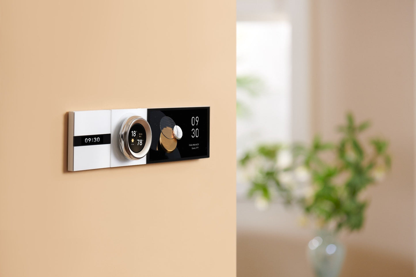 Công tắc tích hợp màn hình cảm ứng Aqara S1 Plus