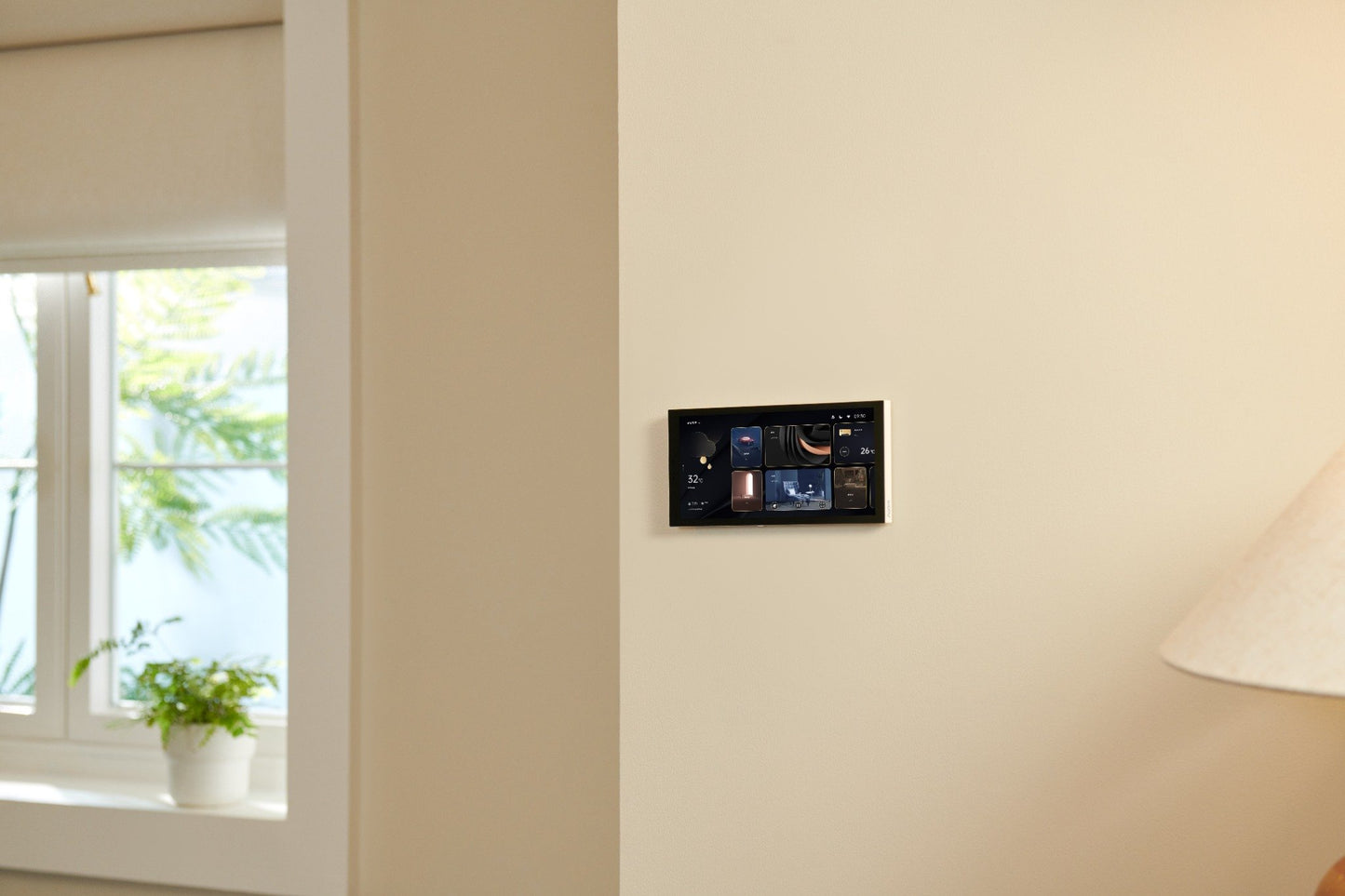 Công tắc tích hợp màn hình cảm ứng Aqara S1 Plus